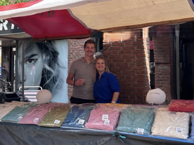 Tim en Linda – Mijn Badjas